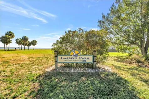 216 16th Avenue SE St Petersburg FL 33701