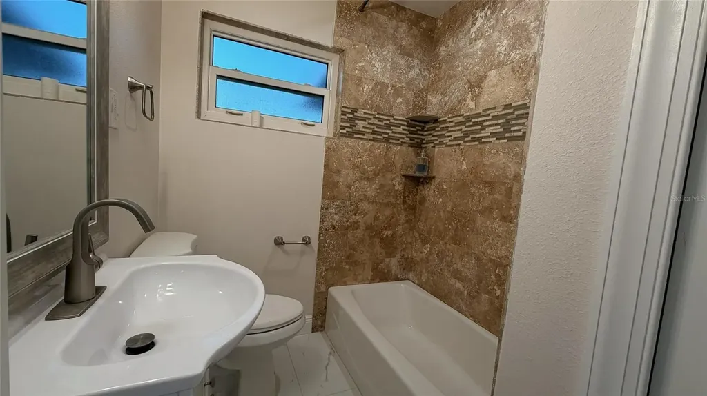 3727 Overlook Drive NE St Petersburg FL 33703