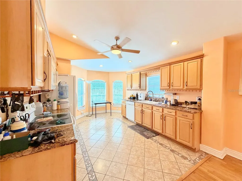 1150 Oakwood Drive Dunedin FL 34698