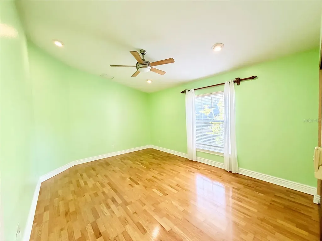 1150 Oakwood Drive Dunedin FL 34698