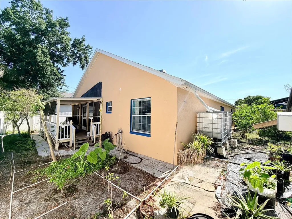 1150 Oakwood Drive Dunedin FL 34698