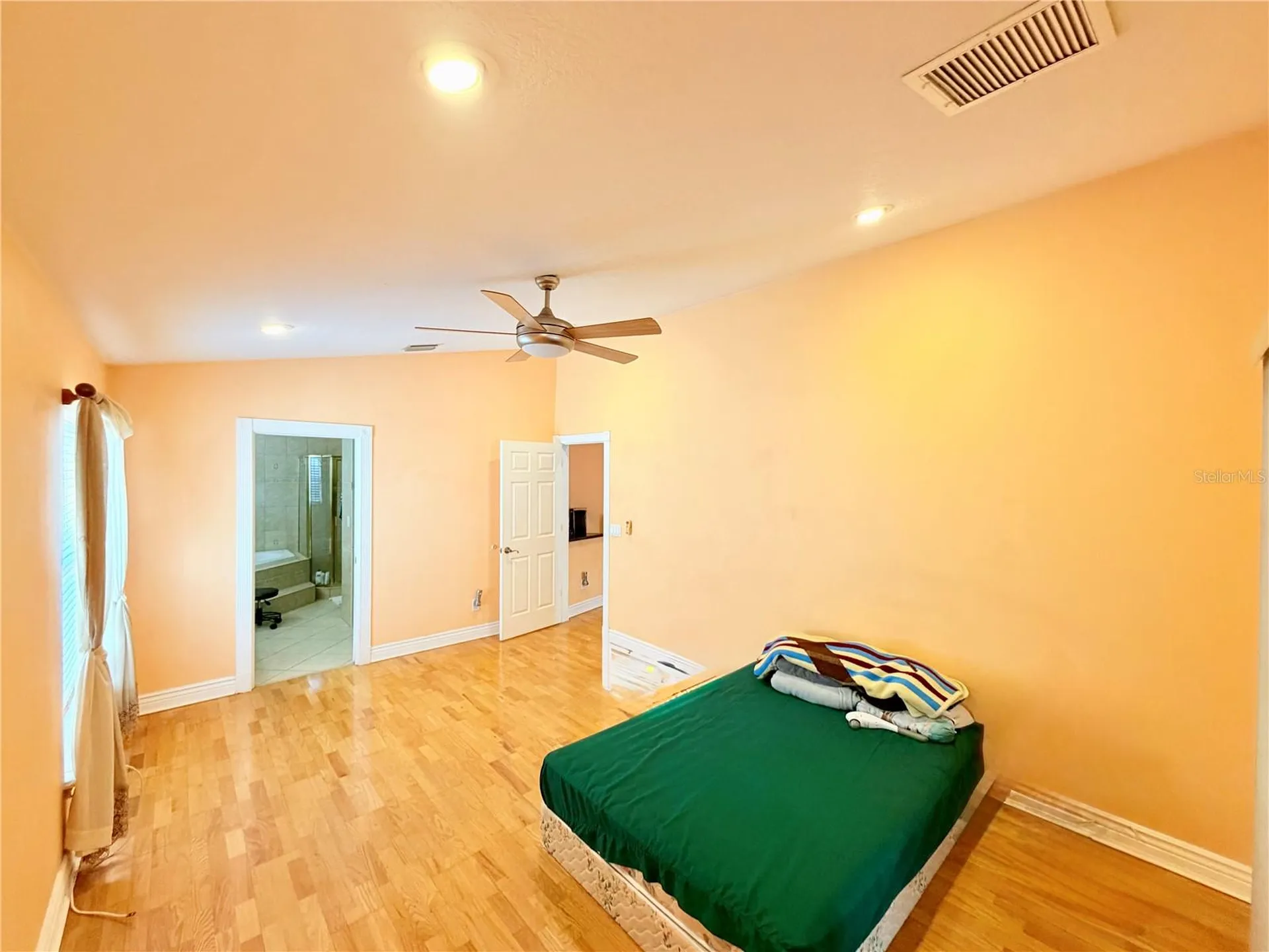 1150 Oakwood Drive Dunedin FL 34698