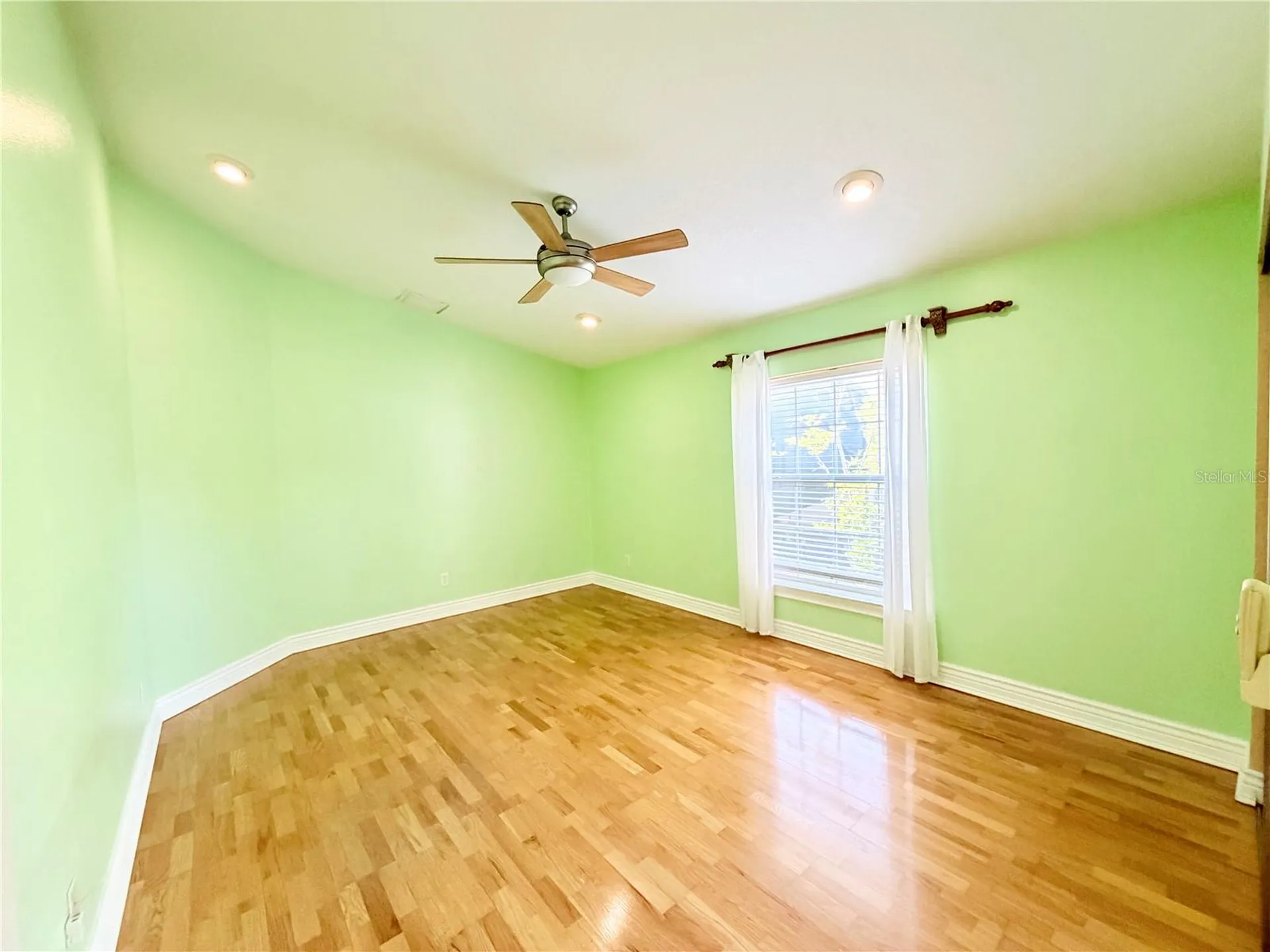 1150 Oakwood Drive Dunedin FL 34698