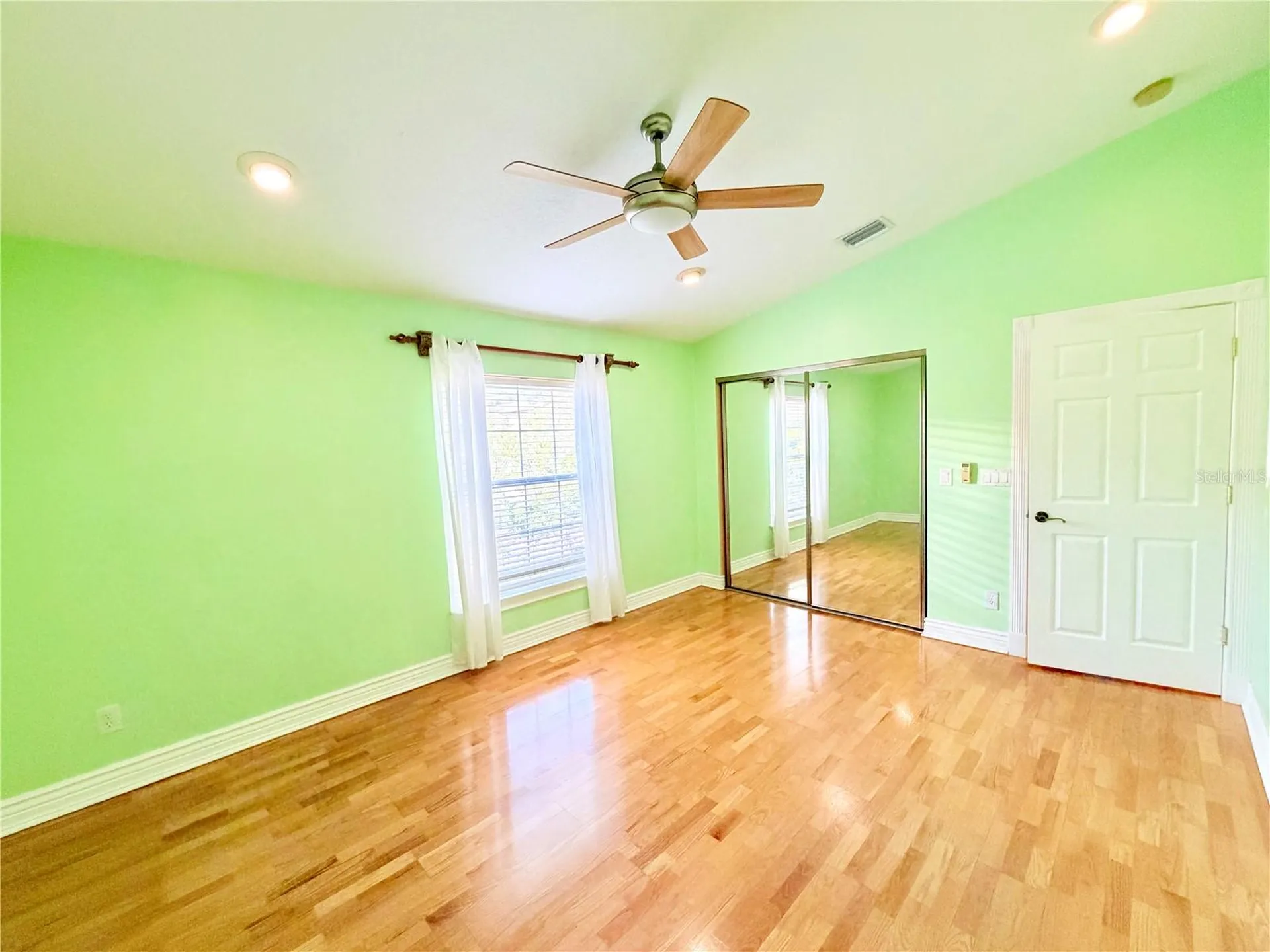 1150 Oakwood Drive Dunedin FL 34698