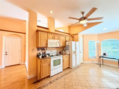 1150 Oakwood Drive Dunedin FL 34698