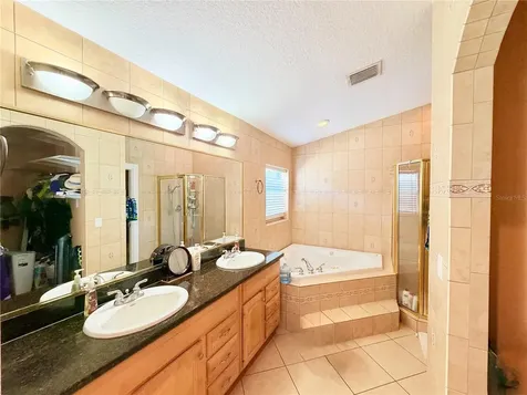 1150 Oakwood Drive Dunedin FL 34698