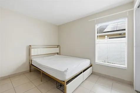 140 Seabreeze Circle Kissimmee FL 34743