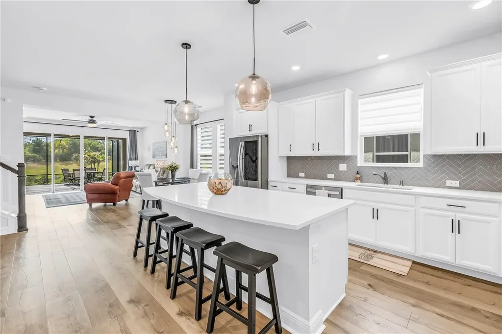 8217 Trimbelle Parrish FL 34219
