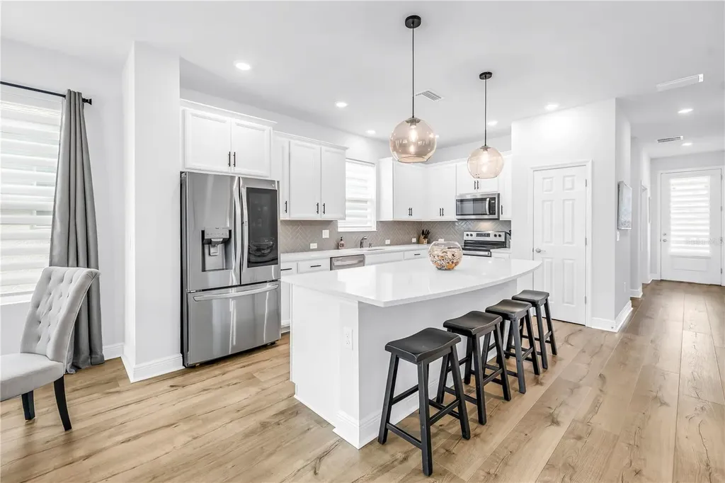 8217 Trimbelle Parrish FL 34219