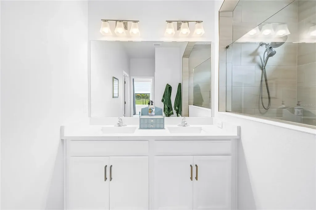 8217 Trimbelle Parrish FL 34219