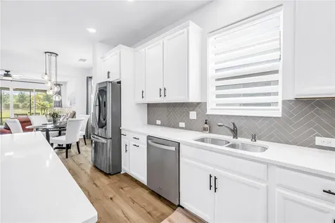 8217 Trimbelle Parrish FL 34219