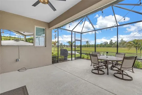 8217 Trimbelle Parrish FL 34219