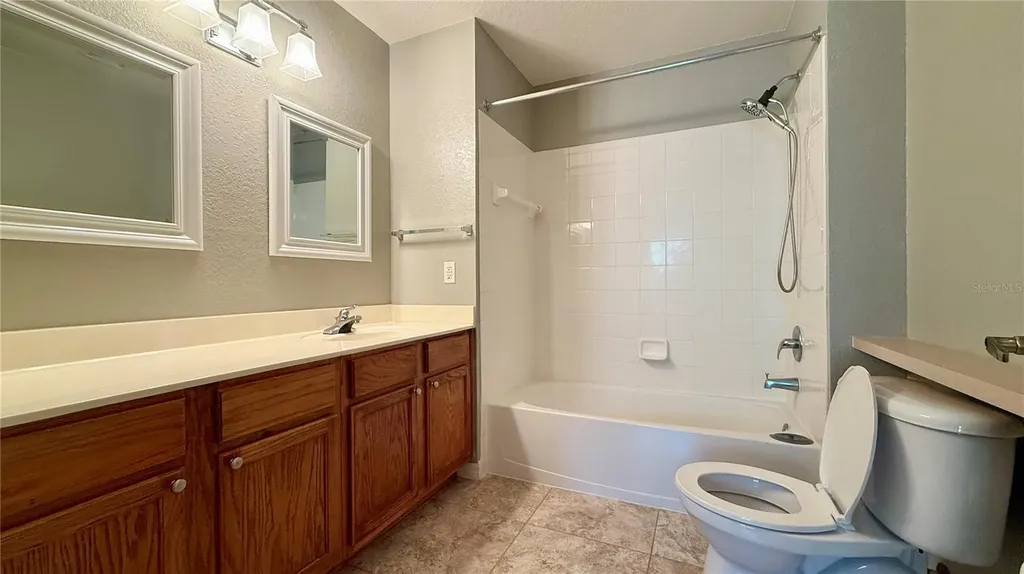 4005 San Sabastian Drive Kissimmee FL 34741