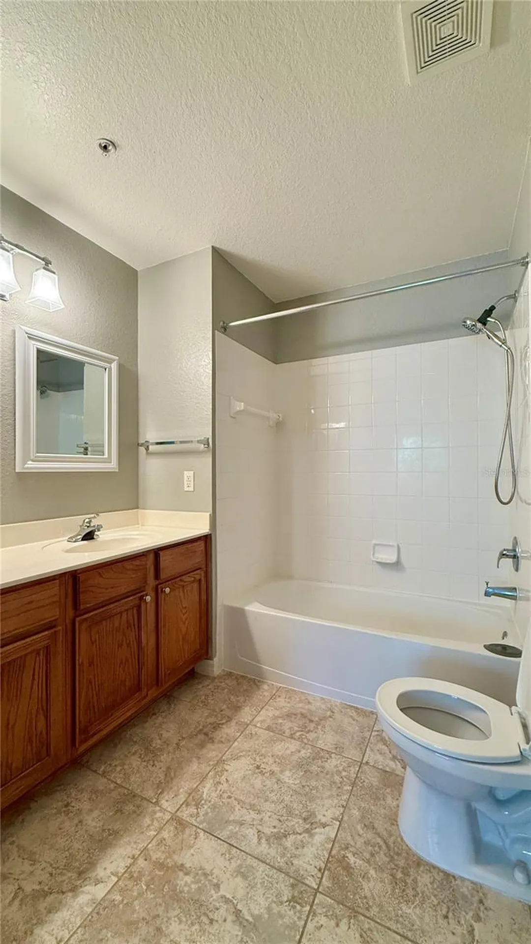 4005 San Sabastian Drive Kissimmee FL 34741