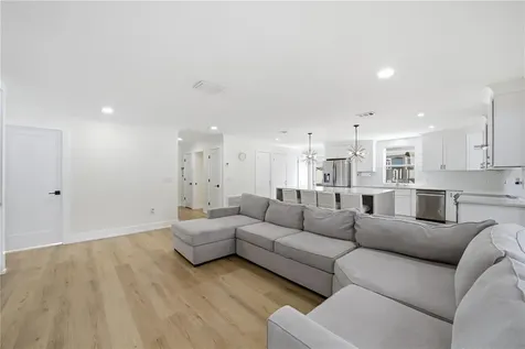 1057 Willis Avenue Sarasota FL 34232