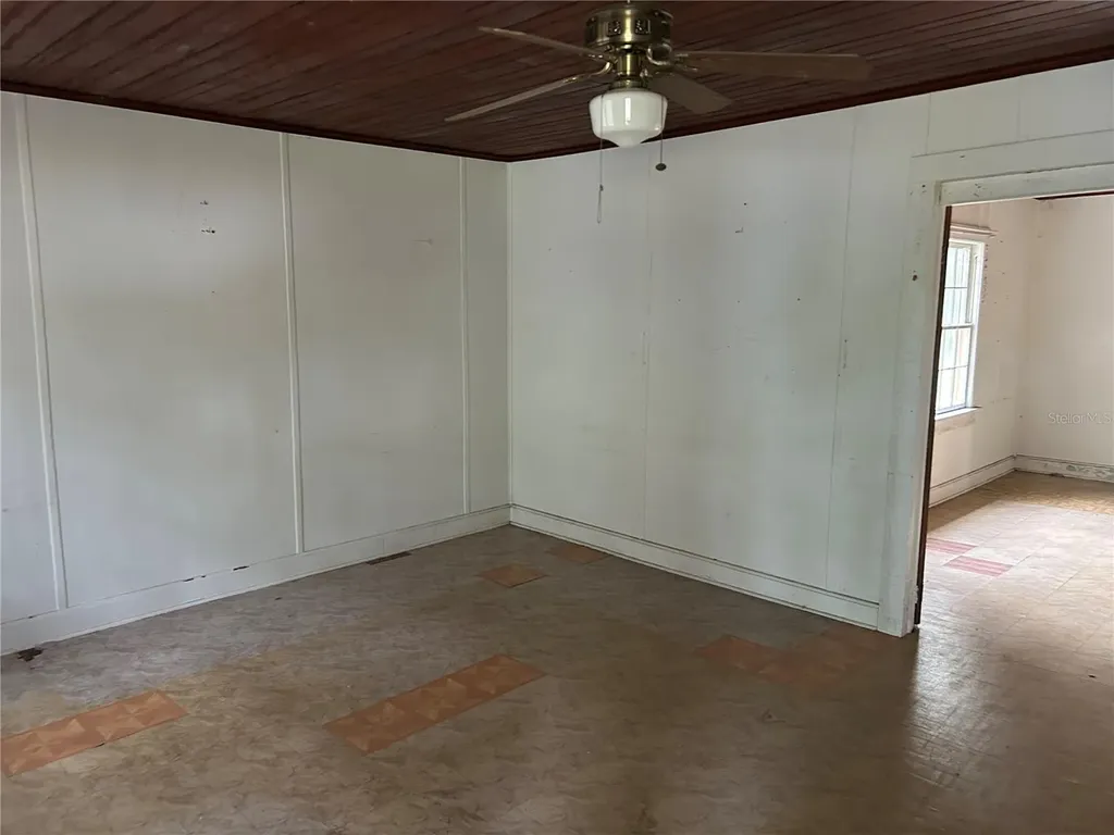 2242 NW 1st Avenue Ocala FL 34475