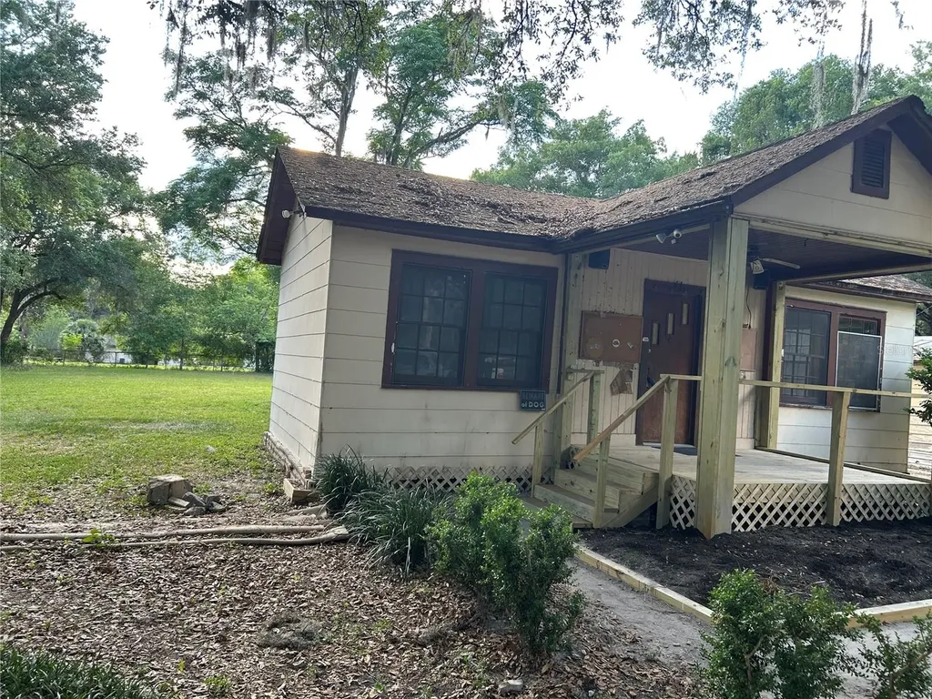 2242 NW 1st Avenue Ocala FL 34475