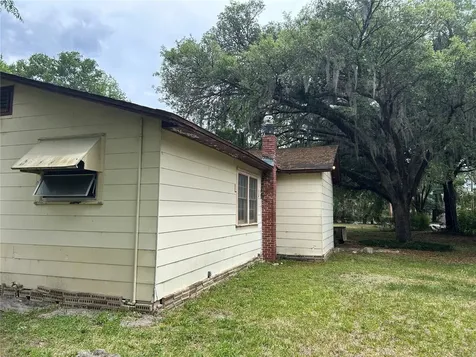2242 NW 1st Avenue Ocala FL 34475