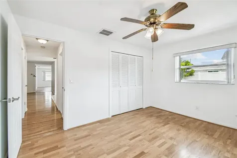10931 Hammock Drive Largo FL 33774