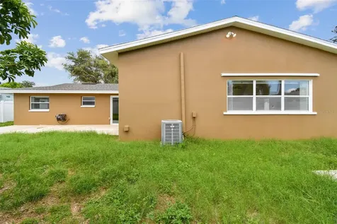 10931 Hammock Drive Largo FL 33774