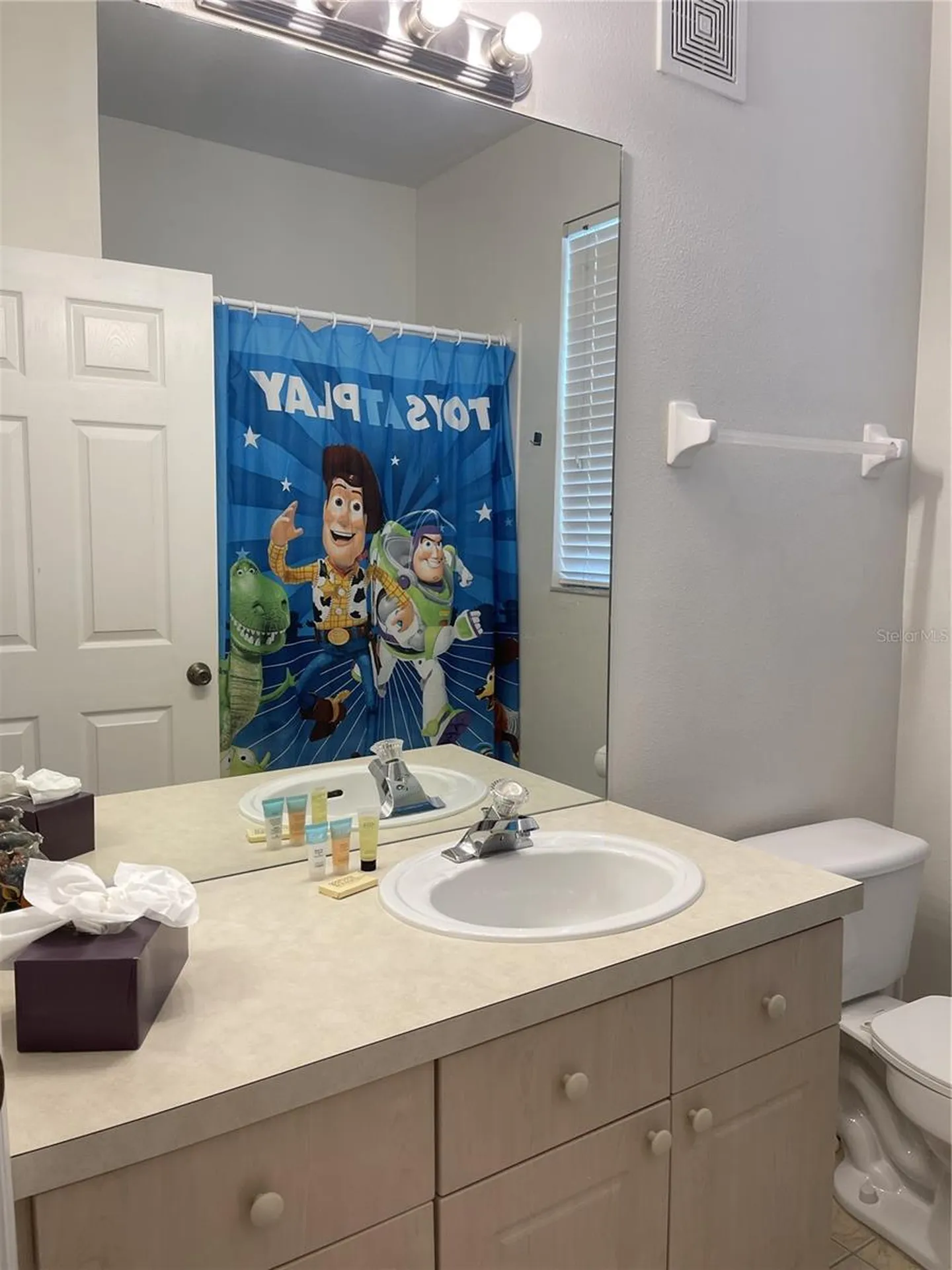 2306 Silver Palm Drive Kissimmee FL 34747