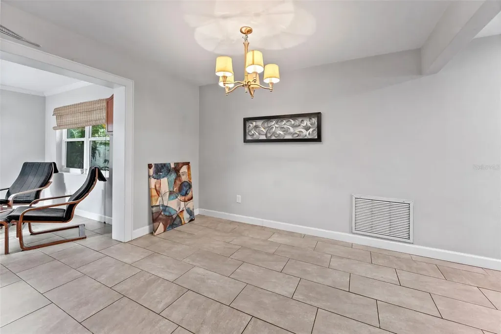 1465 Joel Lane Clearwater FL 33755
