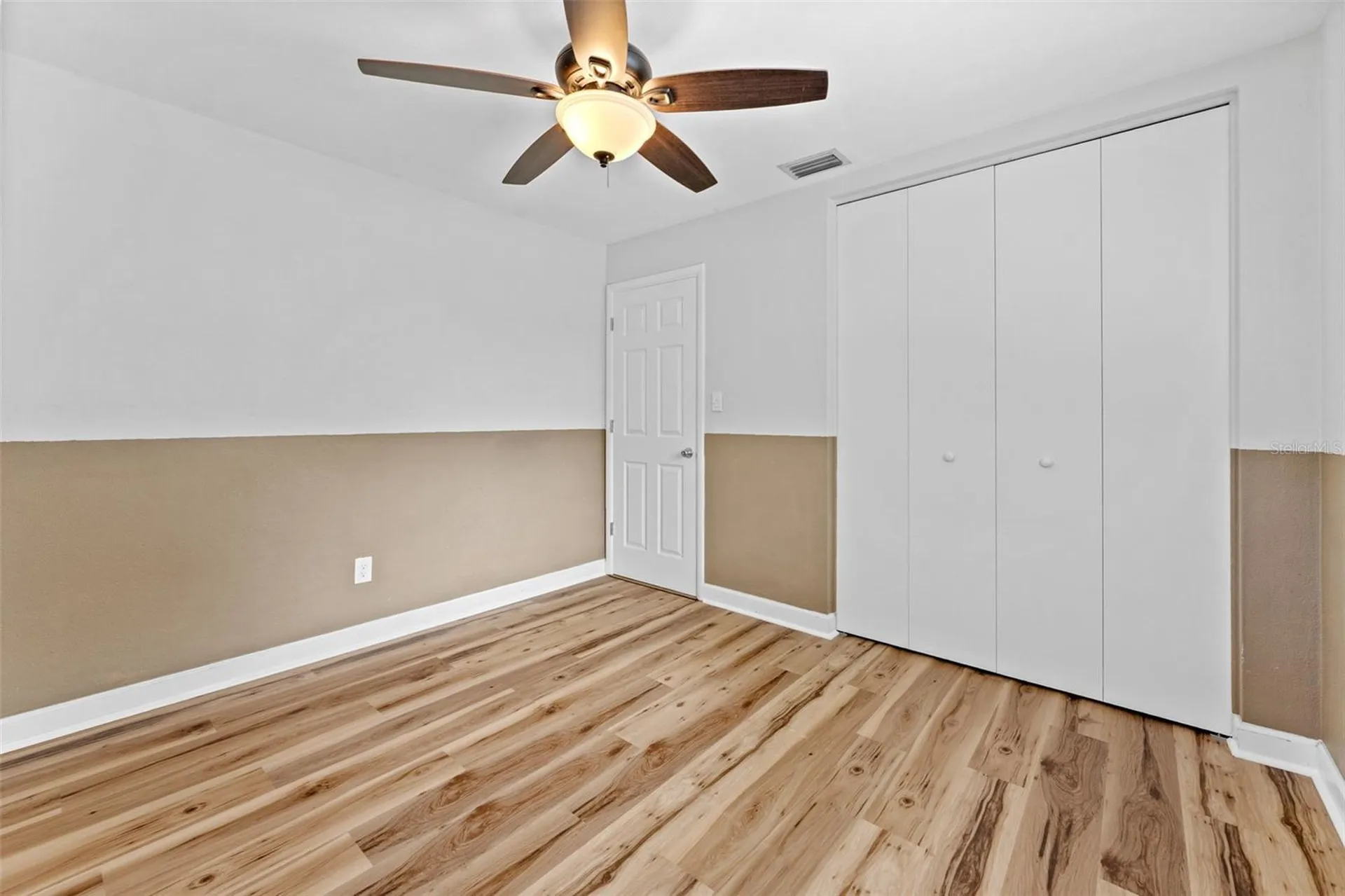 1465 Joel Lane Clearwater FL 33755