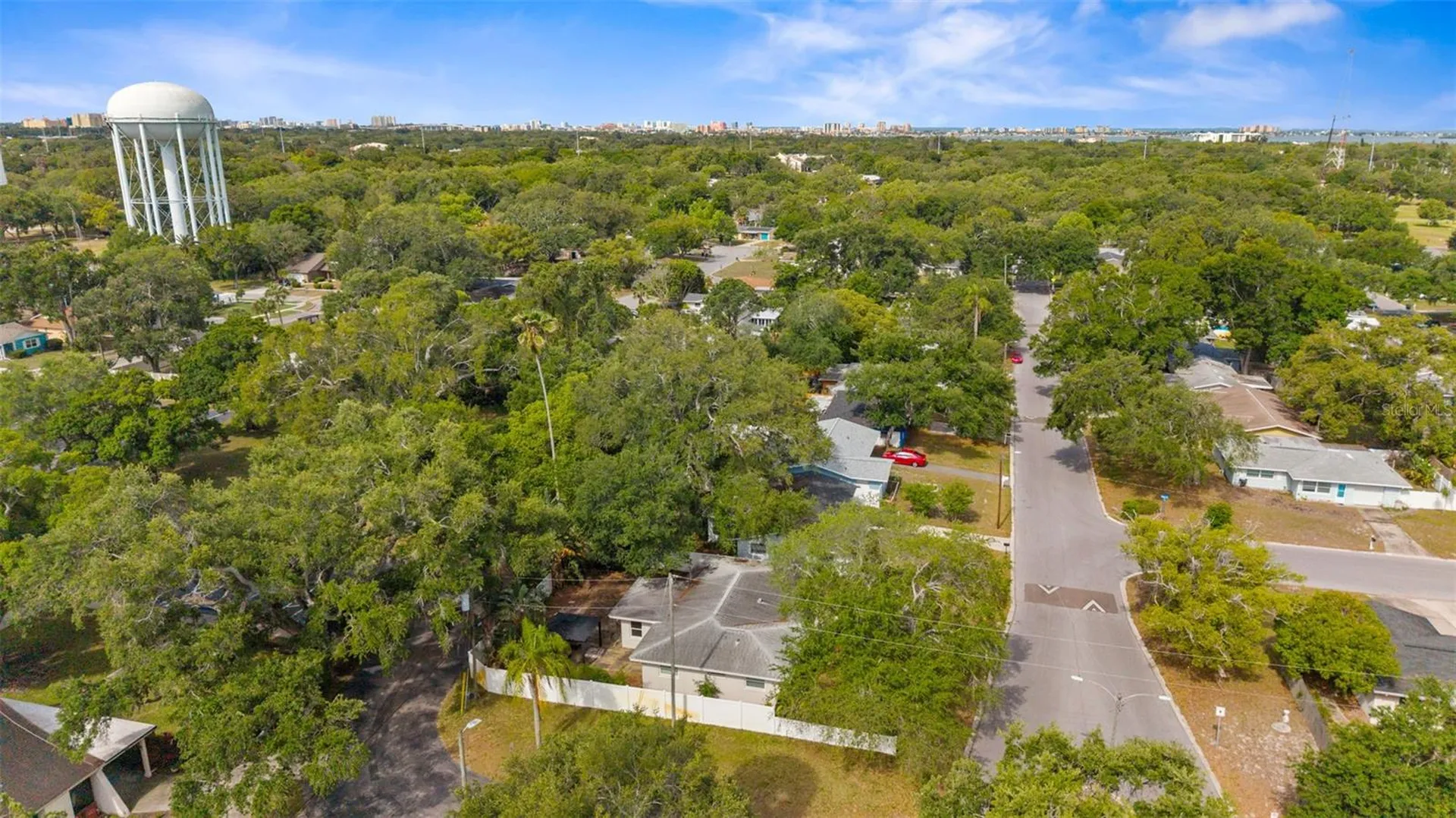 1465 Joel Lane Clearwater FL 33755