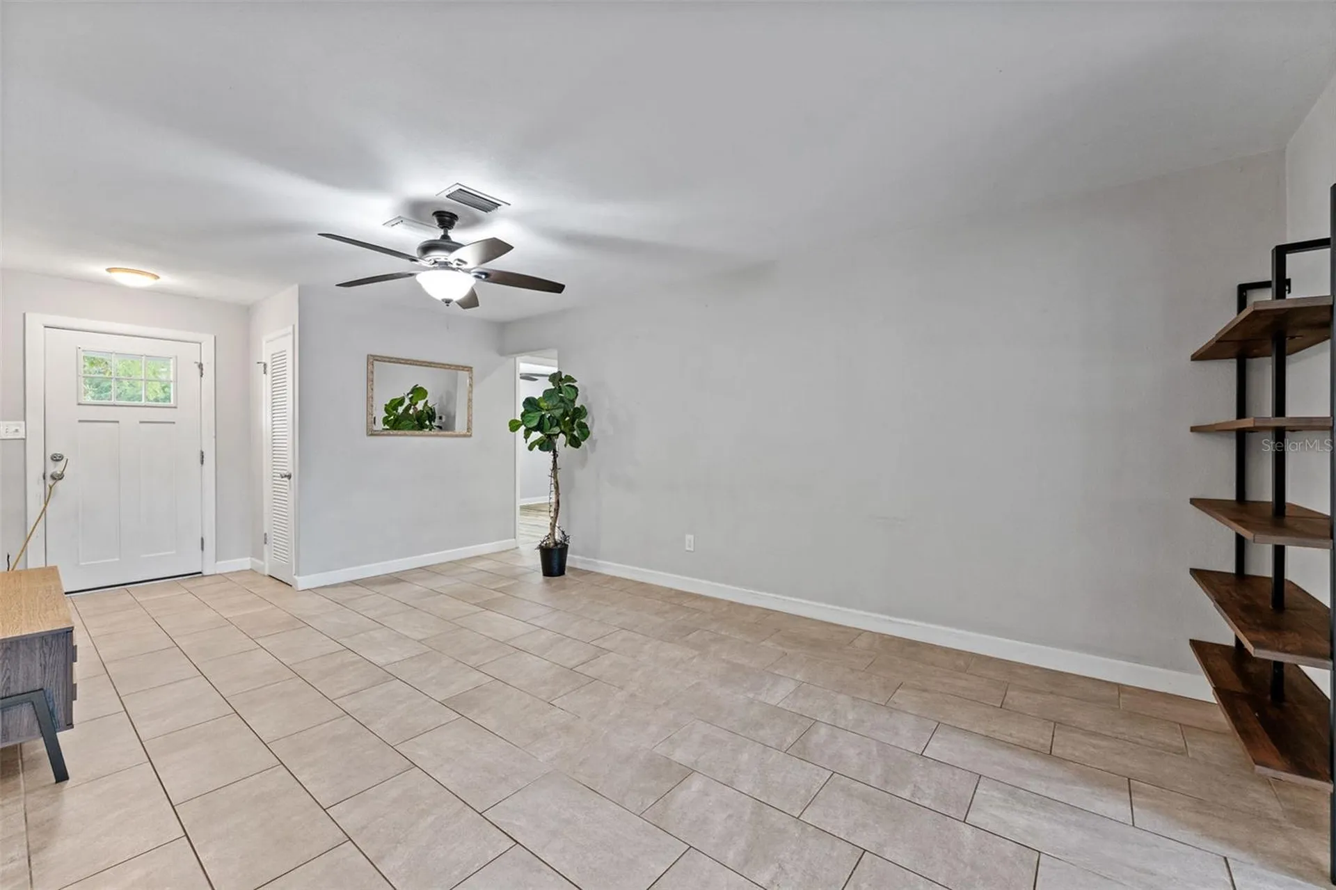 1465 Joel Lane Clearwater FL 33755