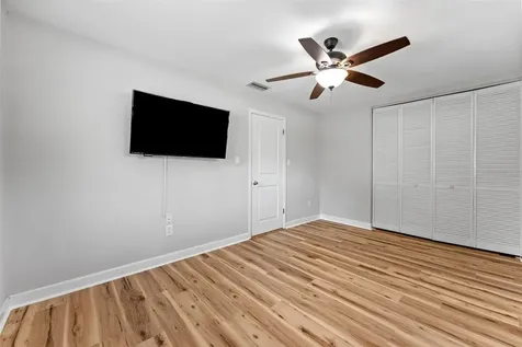 1465 Joel Lane Clearwater FL 33755