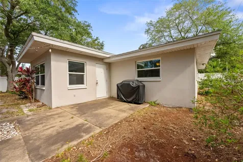 1465 Joel Lane Clearwater FL 33755