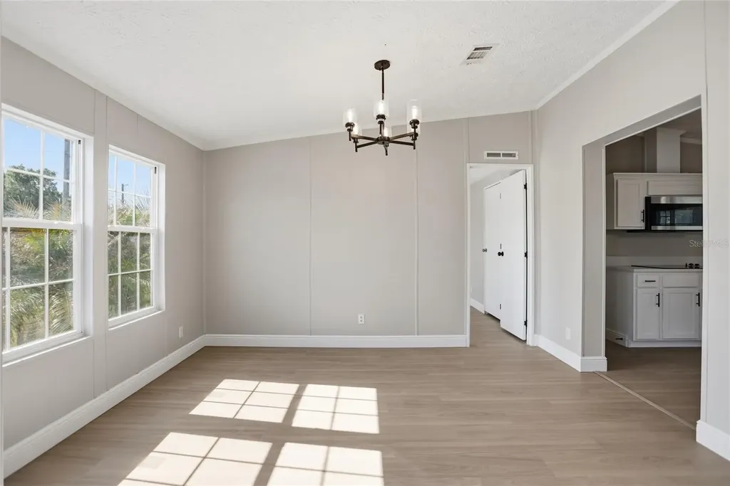 3204 Silver Lake Court Kissimmee FL 34744