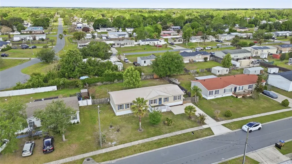 3204 Silver Lake Court Kissimmee FL 34744