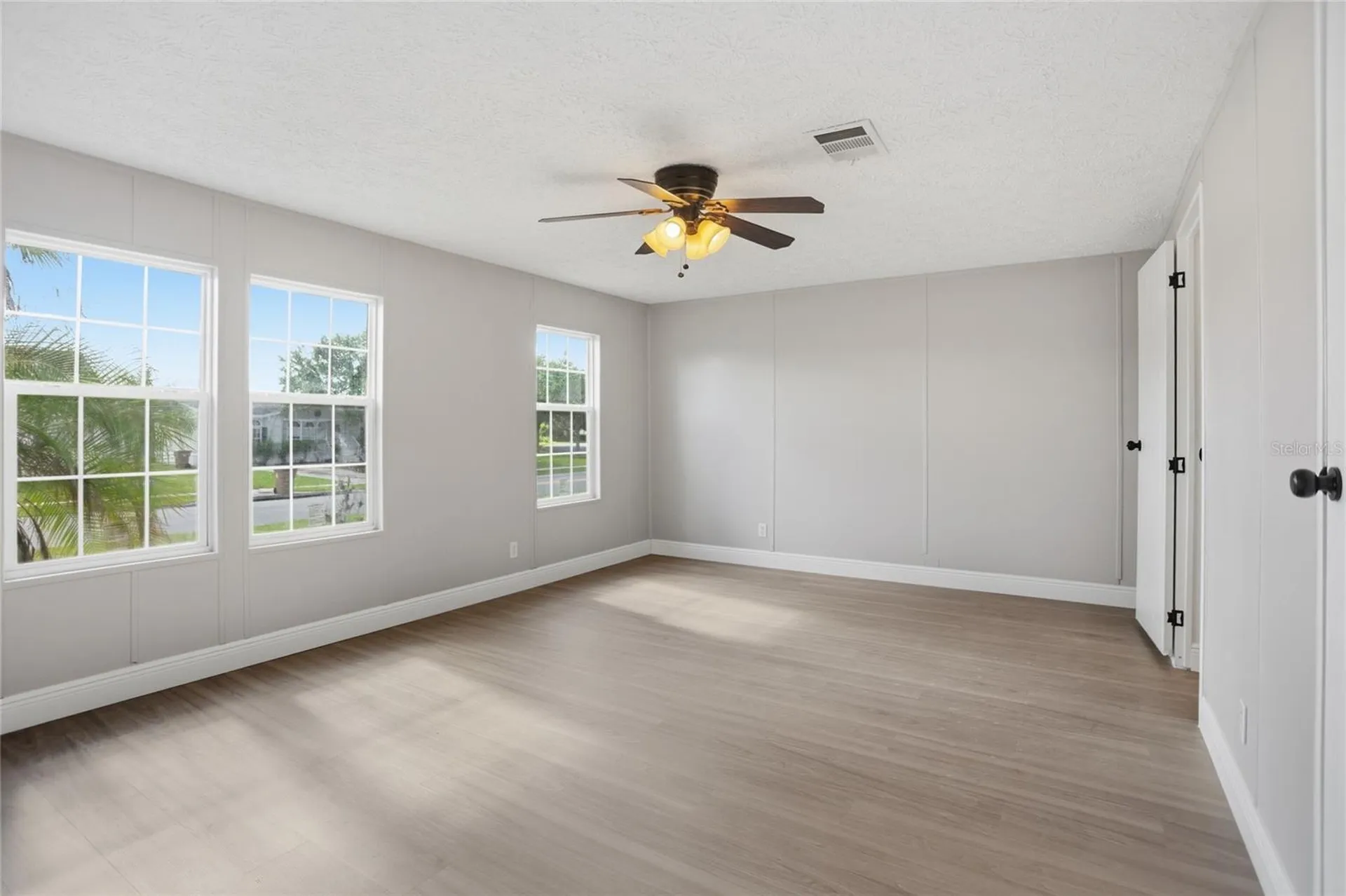 3204 Silver Lake Court Kissimmee FL 34744