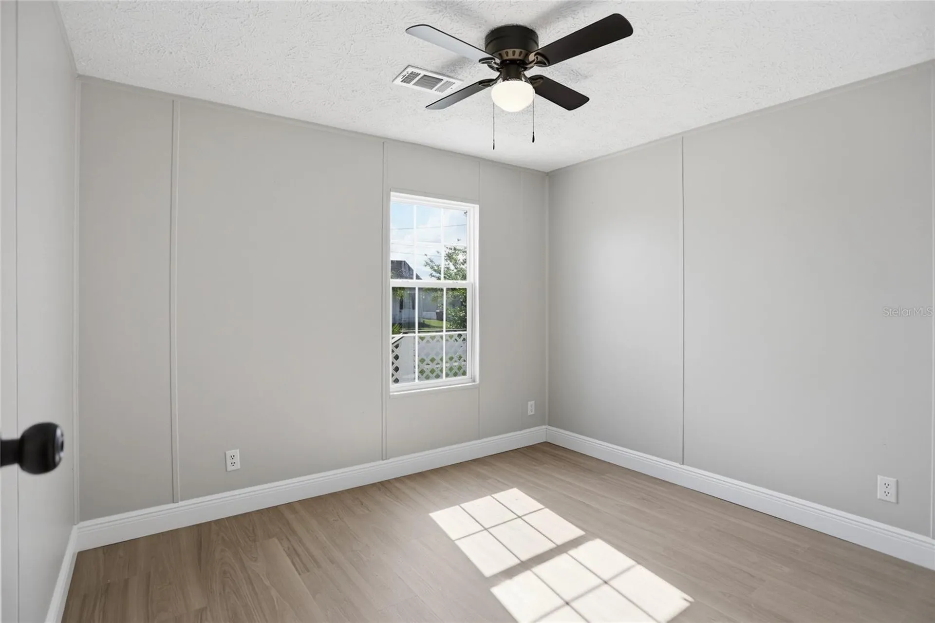 3204 Silver Lake Court Kissimmee FL 34744