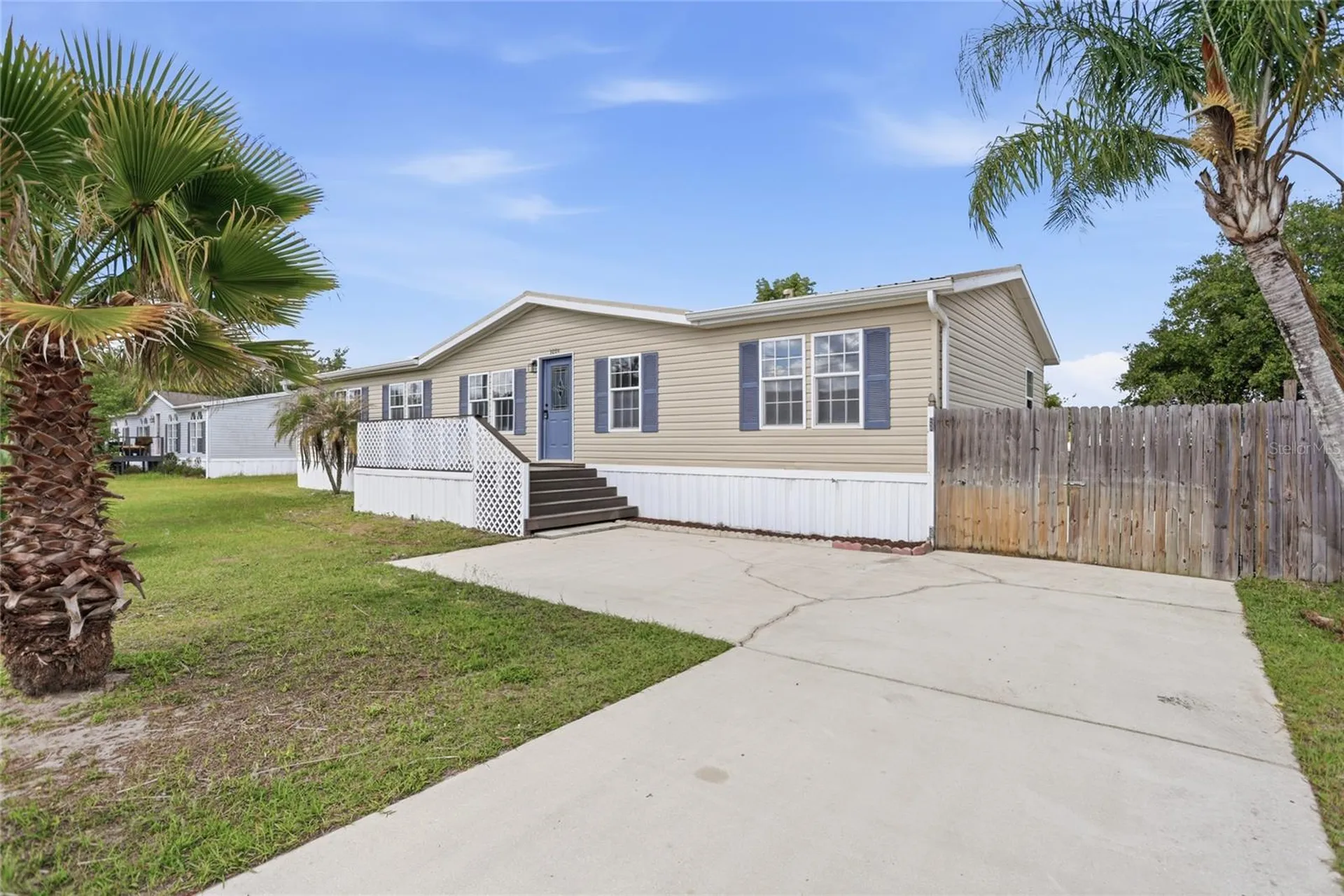 3204 Silver Lake Court Kissimmee FL 34744