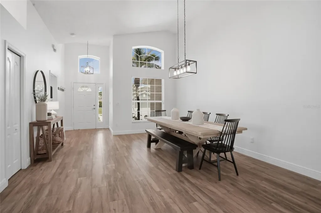 207 Tavestock Loop Winter Springs FL 32708