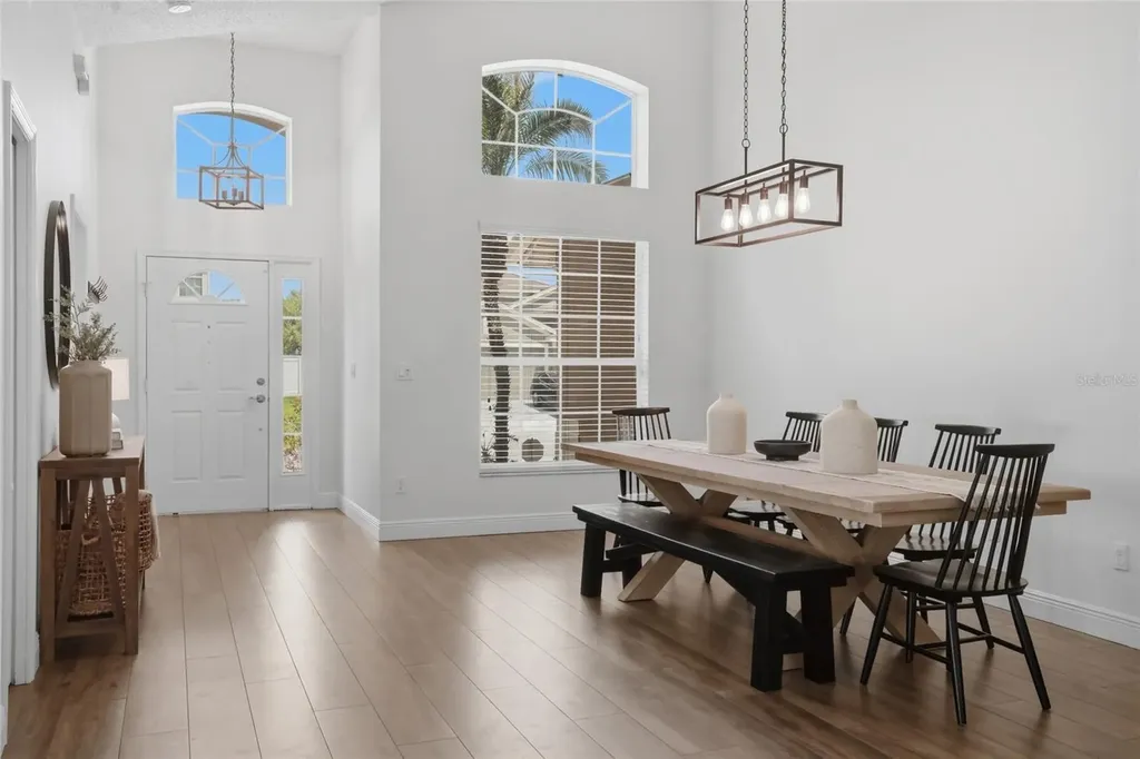 207 Tavestock Loop Winter Springs FL 32708