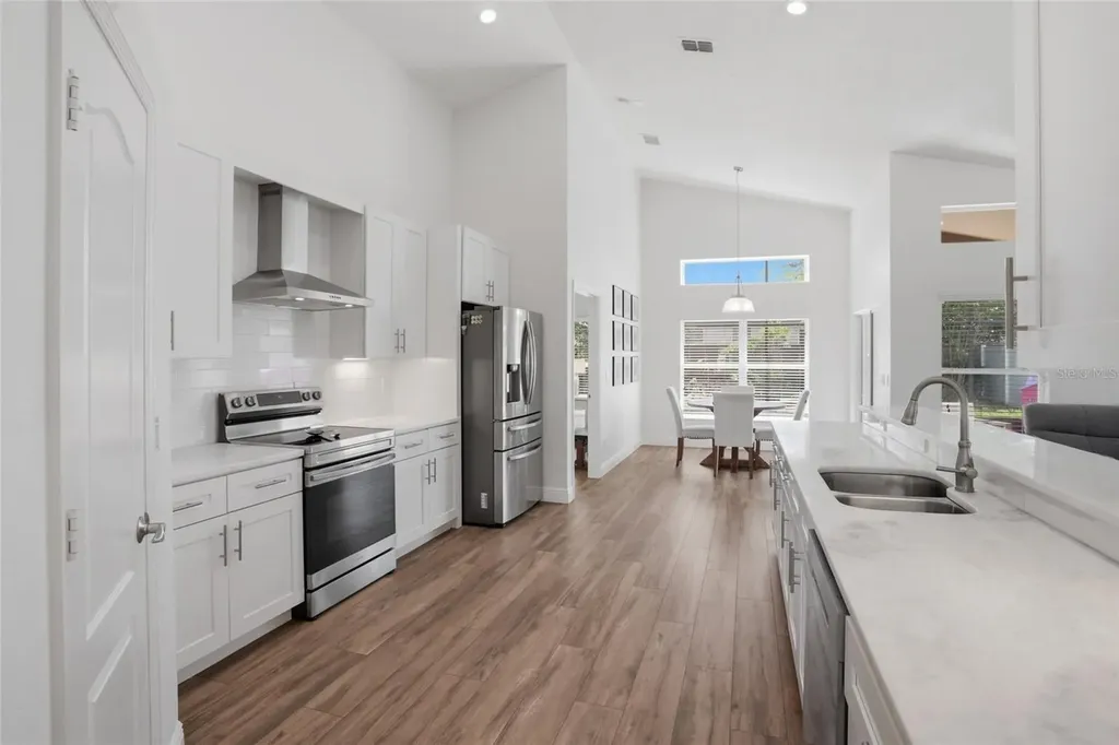 207 Tavestock Loop Winter Springs FL 32708
