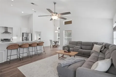 207 Tavestock Loop Winter Springs FL 32708