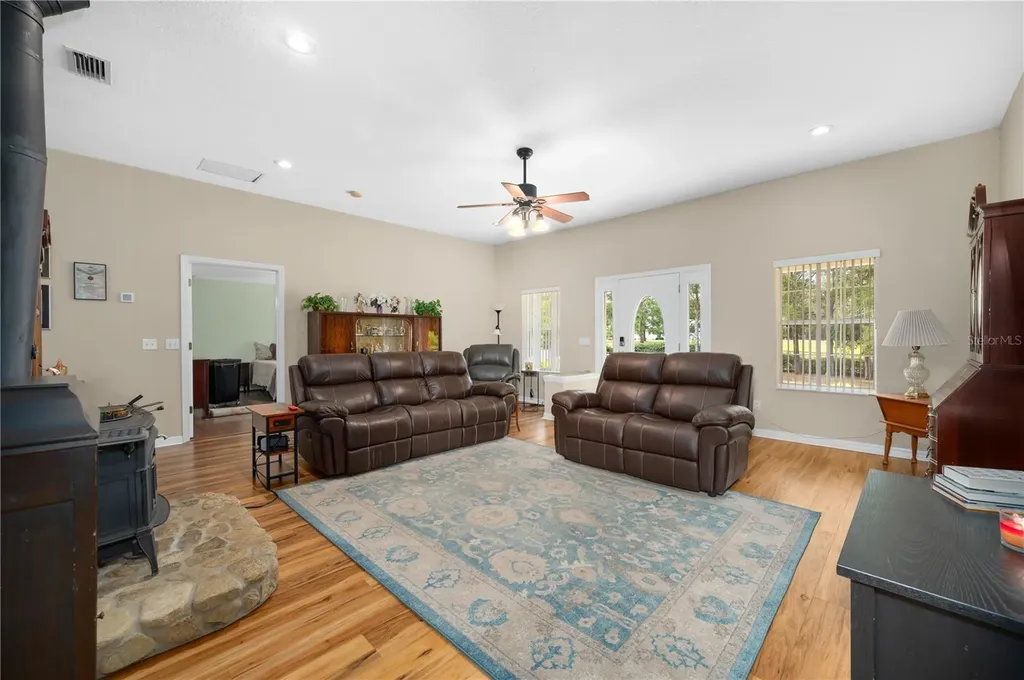 8822 NW 170th Street Alachua FL 32615
