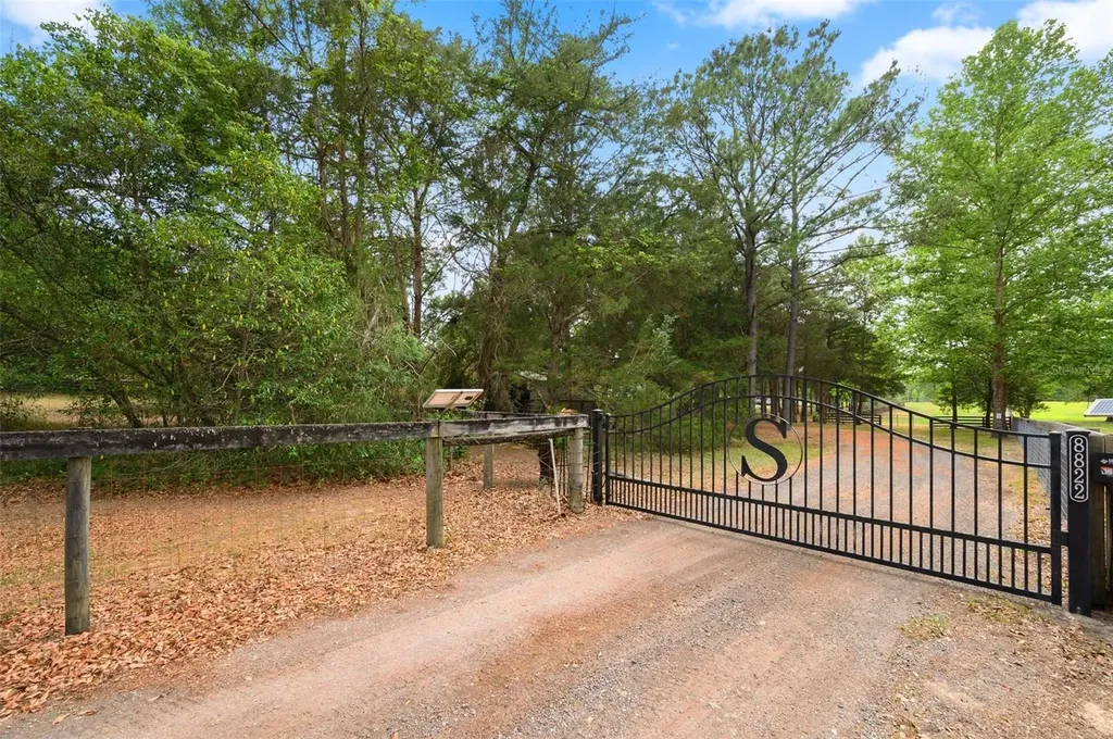 8822 NW 170th Street Alachua FL 32615