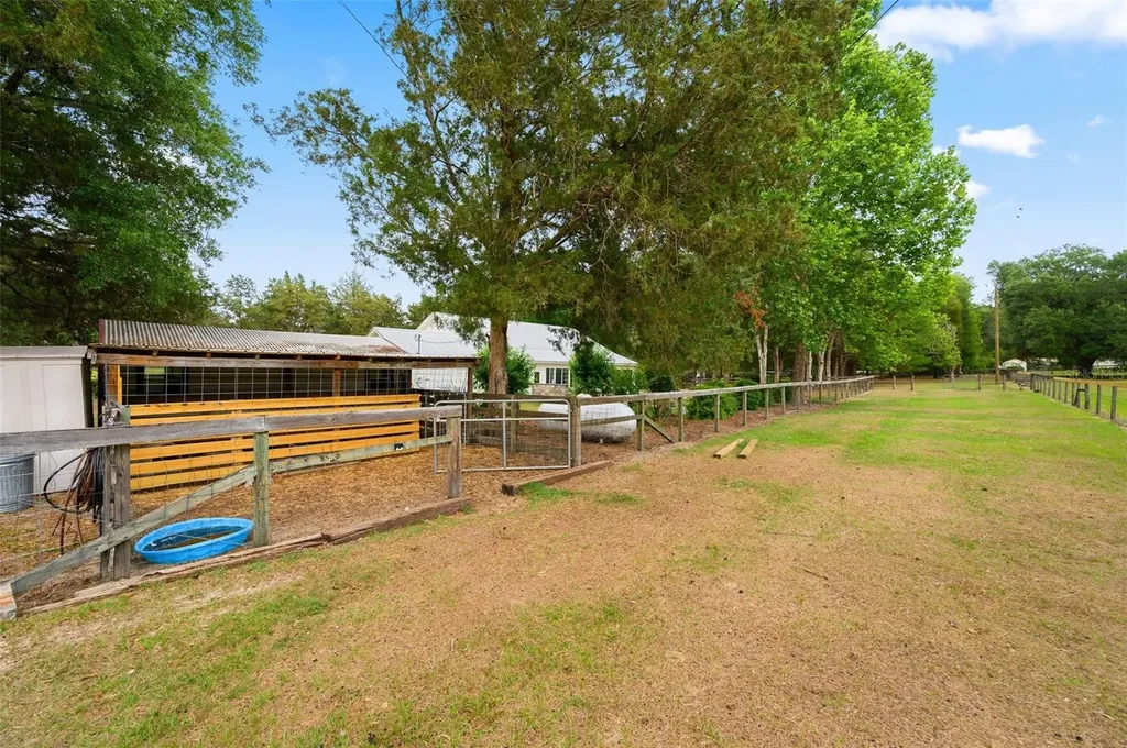 8822 NW 170th Street Alachua FL 32615