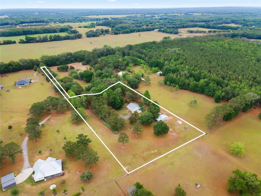 8822 NW 170th Street Alachua FL 32615