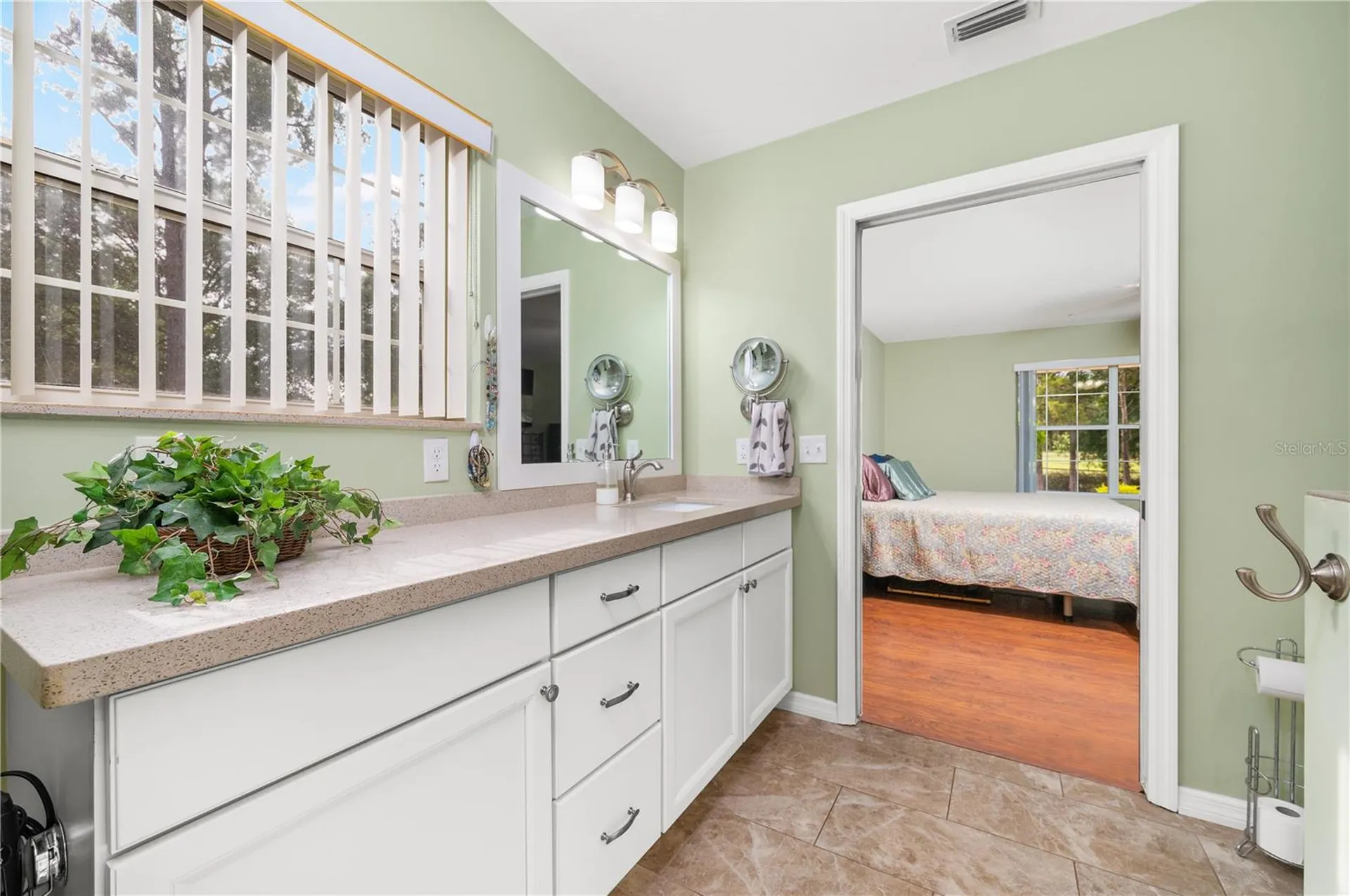 8822 NW 170th Street Alachua FL 32615