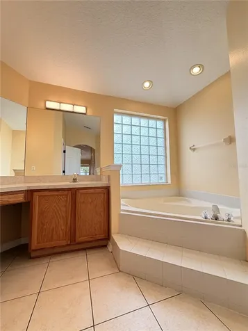 34 Roxanne Lane Palm Coast FL 32164