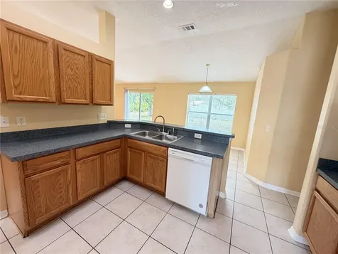 34 Roxanne Lane Palm Coast FL 32164
