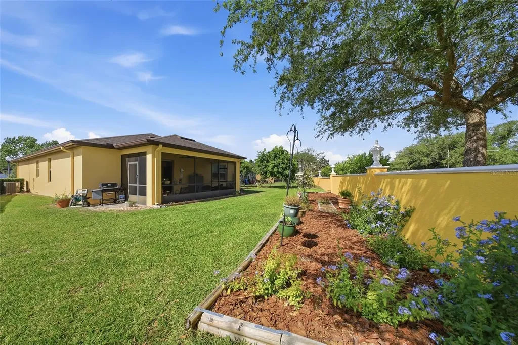 1670 Regal River Circle Ocoee FL 34761