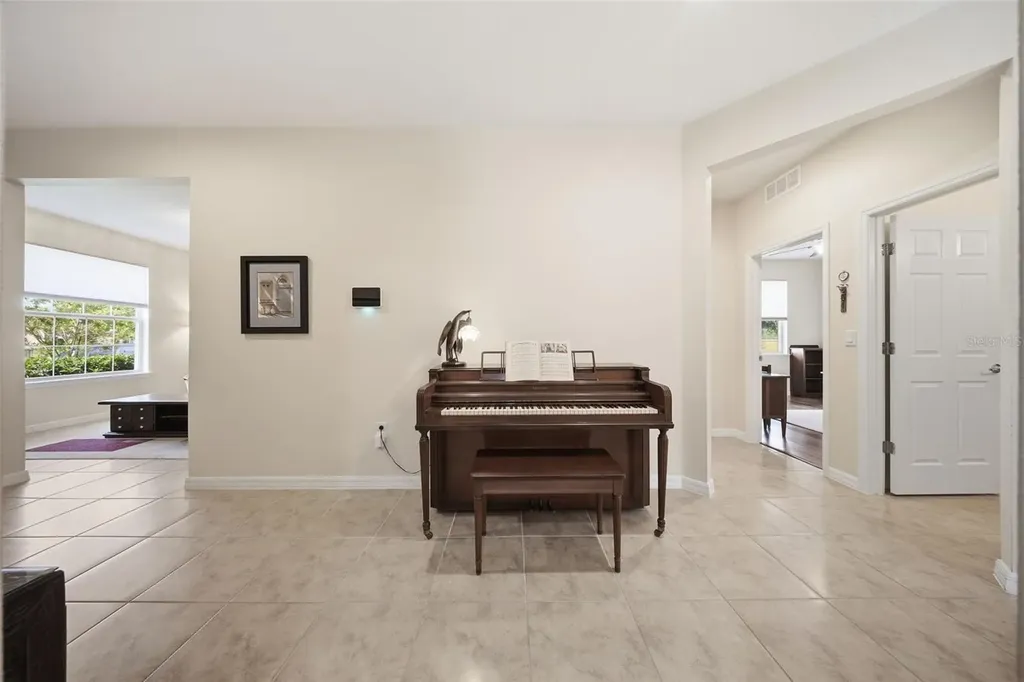 1670 Regal River Circle Ocoee FL 34761
