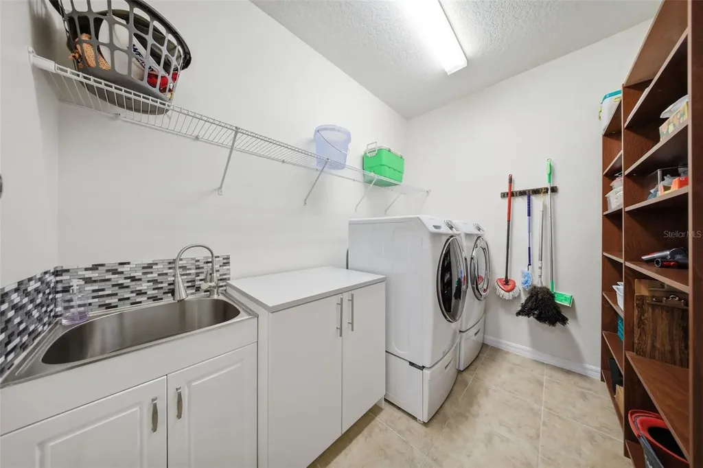 1670 Regal River Circle Ocoee FL 34761